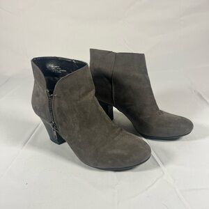 Nicole Camdyn Dark Gray Ankle Boots Block Heel Size 8